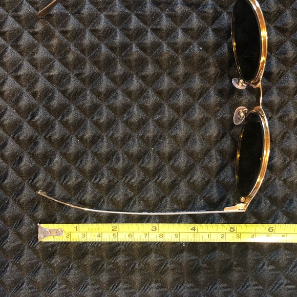 BURBERRY Vintage Gold Frame Oval Sunglasses - Picture 8 of 8